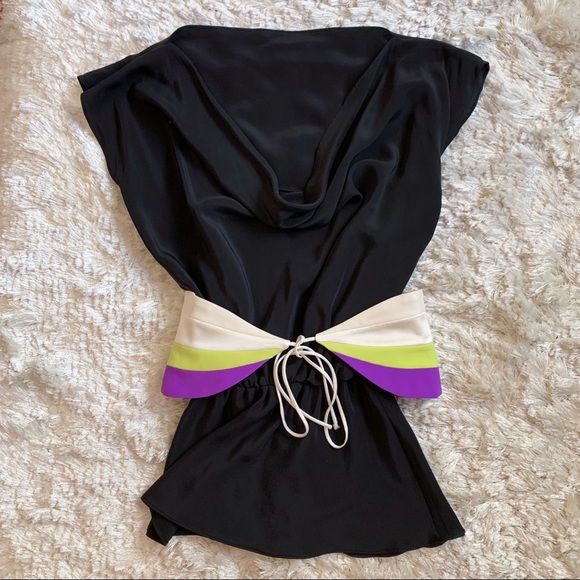 Lia Kes Black Silk Top with Belt - Size Medium - Picture 4 of 6